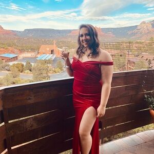 Windsor Strapless Red Dress glittery